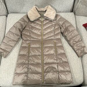 Michael Kors Down Jack (size M)